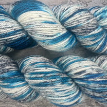 Load image into Gallery viewer, White Horses Aran, superwash merino yarn