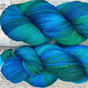 Peacock, merino nylon sock yarn