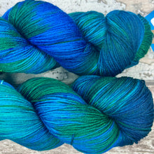 Load image into Gallery viewer, Peacock, merino nylon sock yarn