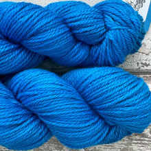 Load image into Gallery viewer, Perfect Sea Aran, soft superwash merino yarn