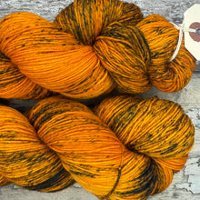 Load image into Gallery viewer, Pumpkin, merino nylon sock yarn