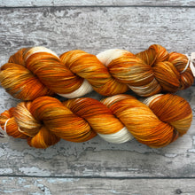 Load image into Gallery viewer, Ginger Tabby Cat, merino nylon sock yarn