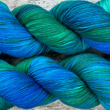 Load image into Gallery viewer, Peacock, merino nylon sock yarn