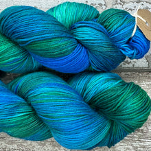 Load image into Gallery viewer, Peacock, merino nylon sock yarn