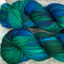 Load image into Gallery viewer, Peacock DK, merino nylon yarn