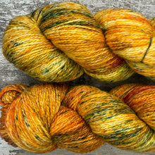 Load image into Gallery viewer, Leaves and Light, merino pima cotton 4ply yarn