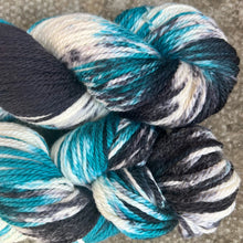 Load image into Gallery viewer, Magpie Aran, soft superwash merino yarn