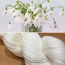 Load image into Gallery viewer, Snowdrop, soft 75/25 merino nylon blend 4ply sock yarn white undyed