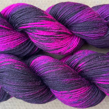 Load image into Gallery viewer, Black Tulip DK, merino nylon sock yarn