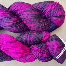 Load image into Gallery viewer, Black Tulip, merino nylon sock yarn