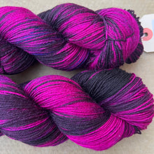 Load image into Gallery viewer, Black Tulip, merino nylon sock yarn