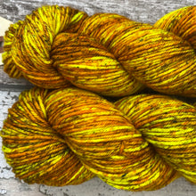 Load image into Gallery viewer, Sunflowers DK, merino nylon yarn