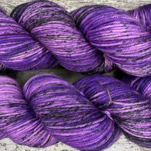 Load image into Gallery viewer, SALE Purple Guppy DK, merino nylon yarn
