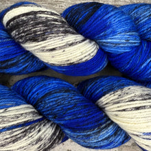 Load image into Gallery viewer, Royal Blue Damselfish DK, merino nylon yarn