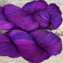 Load image into Gallery viewer, Snowflake in Your Hair, merino nylon sock yarn