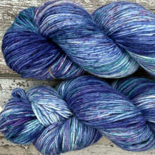 Load image into Gallery viewer, Bluebells, easy care non-superwash merino 4ply yarn