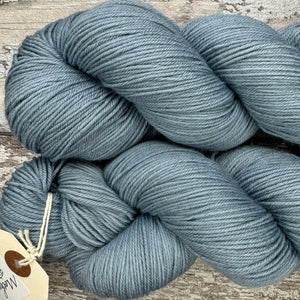 Haar, grey merino nylon sock yarn