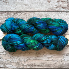 Load image into Gallery viewer, Peacock Aran, soft superwash merino yarn