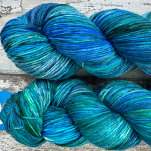 Load image into Gallery viewer, Speckled Peacock, merino nylon sock yarn