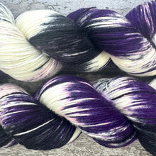 Load image into Gallery viewer, Violet Backed Starling, merino nylon sock yarn