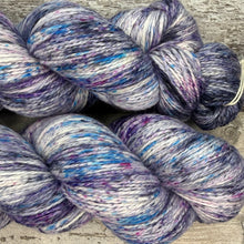 Load image into Gallery viewer, Kitty’s Flowers, merino pima cotton 4ply yarn