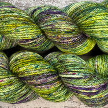 Load image into Gallery viewer, Woodland Aran, soft superwash merino yarn