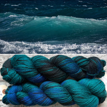 Load image into Gallery viewer, Teal Ocean, aran superwash merino yarn