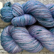 Load image into Gallery viewer, Wisteria, merino nylon sock yarn