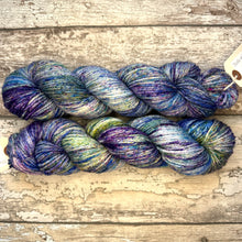 Load image into Gallery viewer, Bluebells aran, soft merino yarn