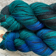 Load image into Gallery viewer, Teal Ocean, aran superwash merino yarn