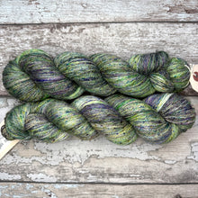 Load image into Gallery viewer, Fragrant Daphne, merino pima cotton 4ply yarn