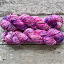 Load image into Gallery viewer, Berry Sorbet, merino nylon sock yarn