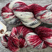 Load image into Gallery viewer, Winter Berries, merino pima cotton 4ply yarn