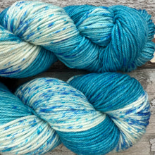 Load image into Gallery viewer, Turquoise Rainbowfish DK, merino nylon sock yarn