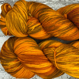 Ginger Cat DK, merino nylon yarn