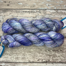 Load image into Gallery viewer, Evening Sky, merino nylon sock yarn