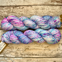 Load image into Gallery viewer, Sprinkles DK, merino nylon yarn