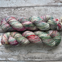 Load image into Gallery viewer, White Roses, merino nylon sock yarn
