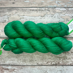 Emerald, merino nylon sock yarn