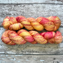 Load image into Gallery viewer, Raspberry Ripple ice cream, merino nylon sock yarn