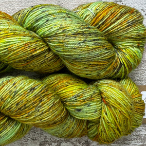 Glass Frog, merino nylon yarn