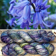 Load image into Gallery viewer, Bluebells aran, soft merino yarn