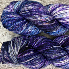 Load image into Gallery viewer, Caribbean Blue Tang DK, merino nylon yarn