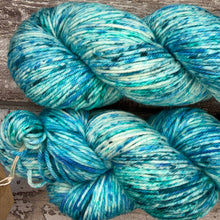 Load image into Gallery viewer, Icicles DK, merino nylon yarn