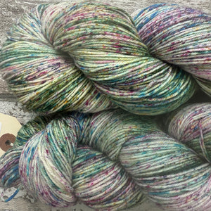 Froggy Friends, merino nylon sock yarn