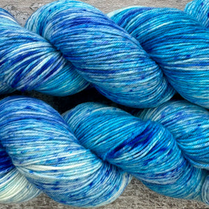 Ice Blue Sea, merino nylon sock yarn