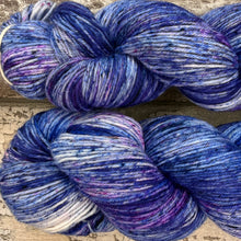 Load image into Gallery viewer, Purple Petals, merino nylon sock yarn