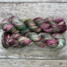Load image into Gallery viewer, Vintage Rose, merino nylon sock yarn