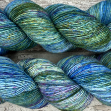 Load image into Gallery viewer, Lily of the Nile, easy care non-superwash merino 4ply yarn
