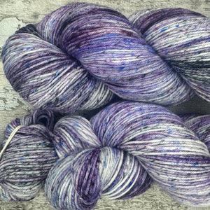 Speckled Petunia, merino nylon sock yarn